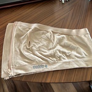 Medela pumping bra